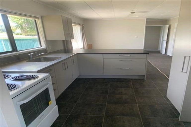 Photo of property in 11 Advocate Place, Randwick Park, Auckland, 2105