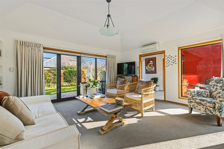 Photo of property in 2 Royal Elm Lane, Bryndwr, Christchurch, 8053