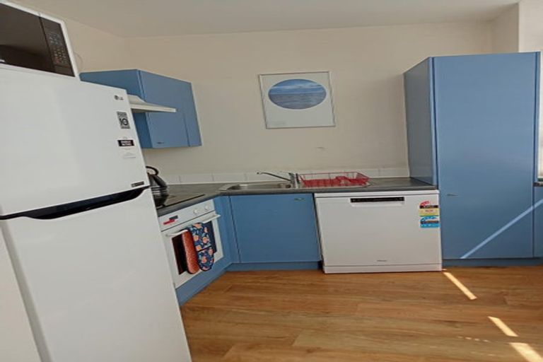 Photo of property in Hume House, 152 The Terrace, Wellington Central, Wellington, 6011