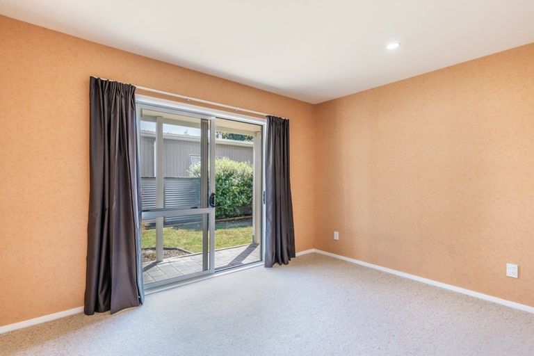 Photo of property in 35 Te Iwiheke Place, Turangi, 3334