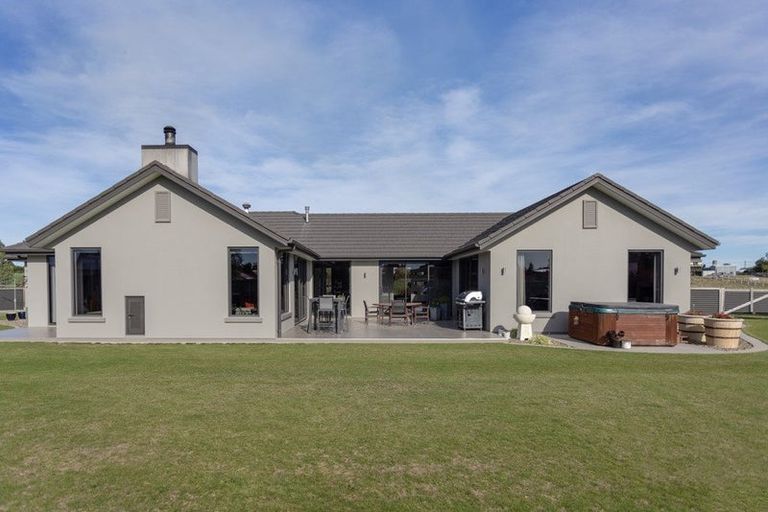 Photo of property in 33d Charles Street, Weston, Oamaru, 9401