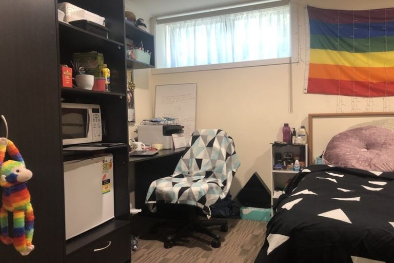 Photo of property in 5 Queen Street, Brighton, Dunedin, 9035