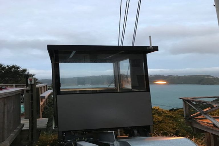 Photo of property in 115a Grafton Road, Roseneath, Wellington, 6011