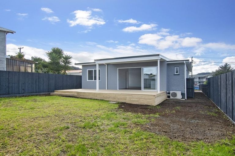 Photo of property in 17a Central Avenue, Avenues, Whangarei, 0110