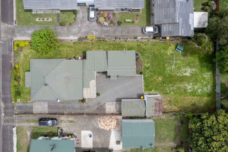 Photo of property in 41 Burns Street, Dannevirke, 4930