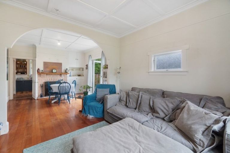 Photo of property in 24 Bond Street, Hamilton East, Hamilton, 3216