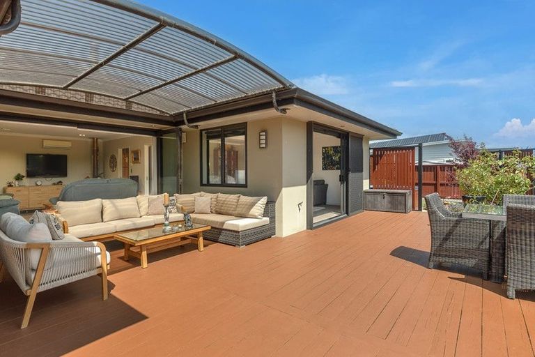 Photo of property in 6 Portofina Court, Papamoa Beach, Papamoa, 3118