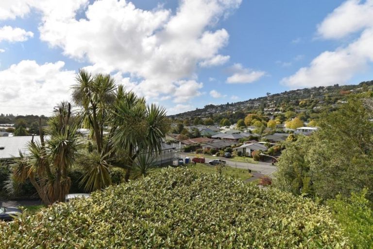 Photo of property in 5 Roseneath Place, Cashmere, Christchurch, 8022