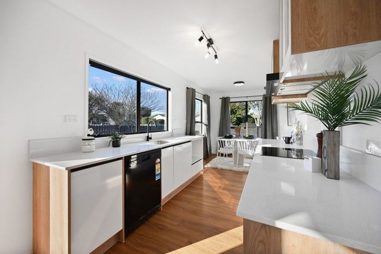 Photo of property in 19 Elmwood Crescent, Pukete, Hamilton, 3200