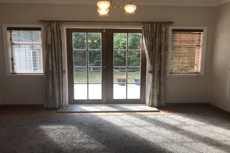 Photo of property in 15 Saint James Avenue, Boulcott, Lower Hutt, 5011