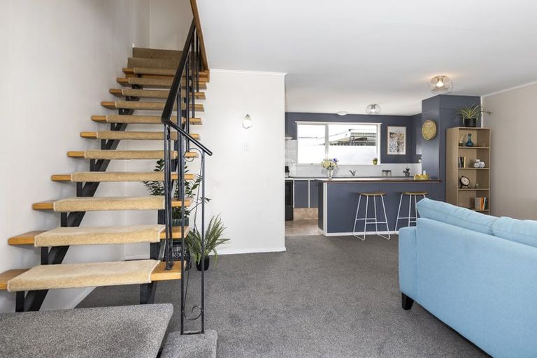 Photo of property in 1 Weld Street, Blenheim, 7201