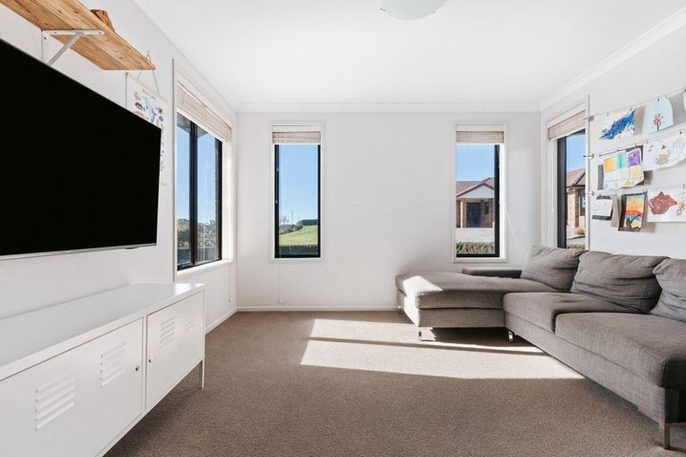 Photo of property in 7 Haden Place, Omokoroa, 3114