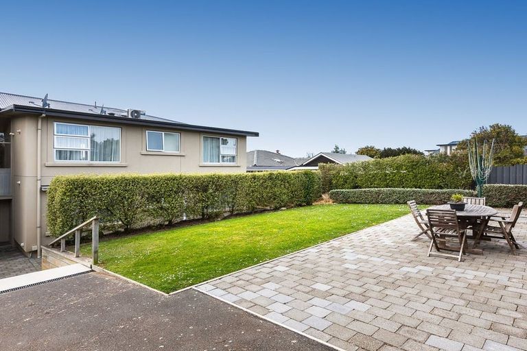 Photo of property in 61d Earls Road, Saint Clair, Dunedin, 9012