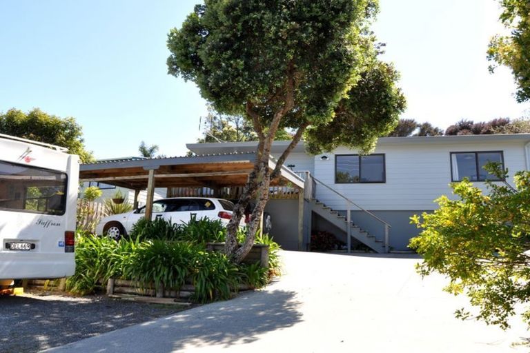 Photo of property in 167 Mahurangi East Road, Snells Beach, 0920