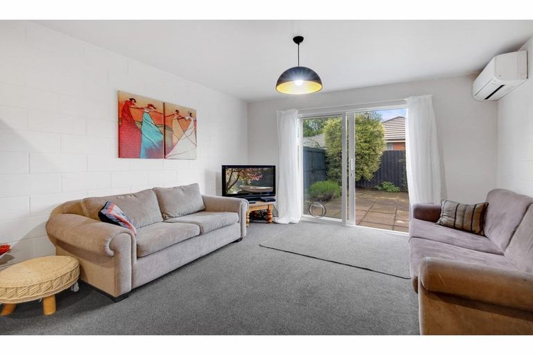 Photo of property in 1/115 Waltham Road, Sydenham, Christchurch, 8023