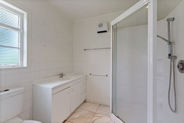 Photo of property in 44 Atkins Road, Otaki, 5583