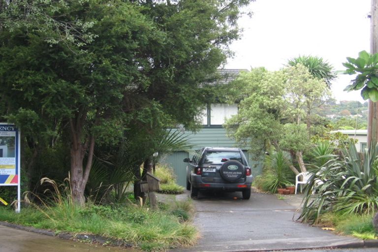 Photo of property in 60 Tainui Road, Titirangi, Auckland, 0604