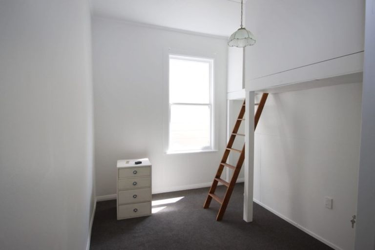 Photo of property in 104 Wallace Street, Mount Cook, Wellington, 6021