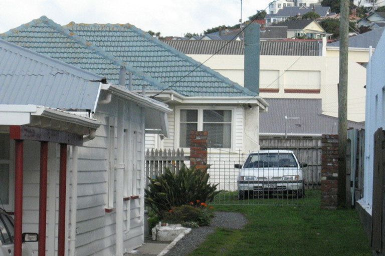 Photo of property in 98 Kilbirnie Crescent, Kilbirnie, Wellington, 6022