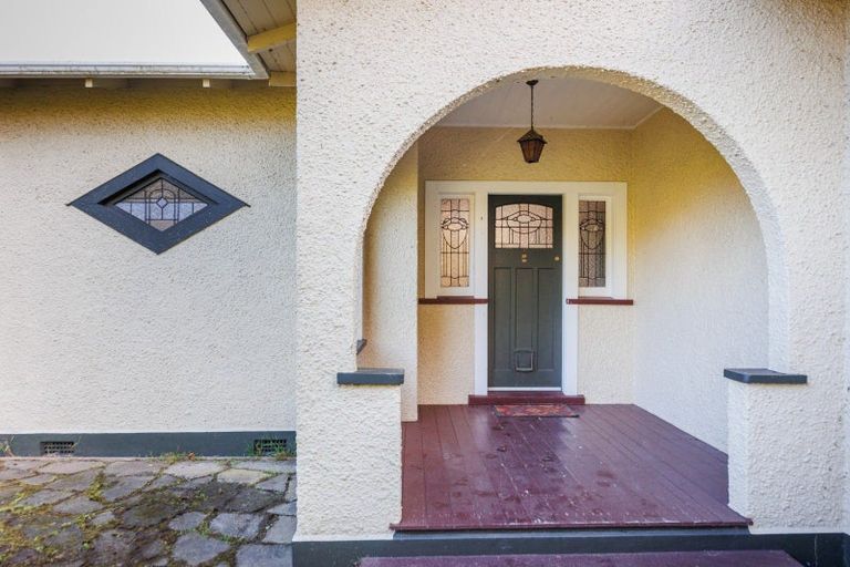 Photo of property in 47 Station Road, Marton, 4710