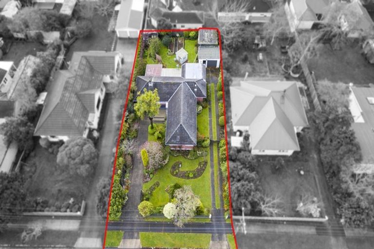 Photo of property in 11 York Avenue, Heretaunga, Upper Hutt, 5018