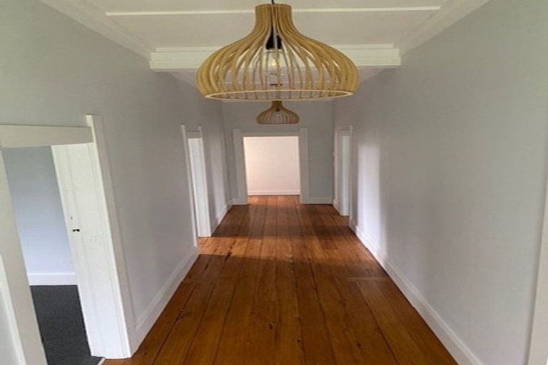 Photo of property in 34 Malcolm Street, Martinborough, 5711