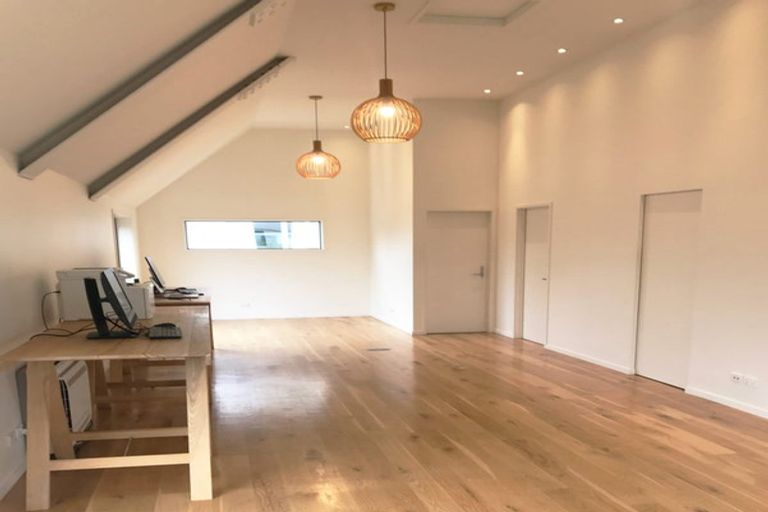 Photo of property in 99 Papanui Road, Merivale, Christchurch, 8014