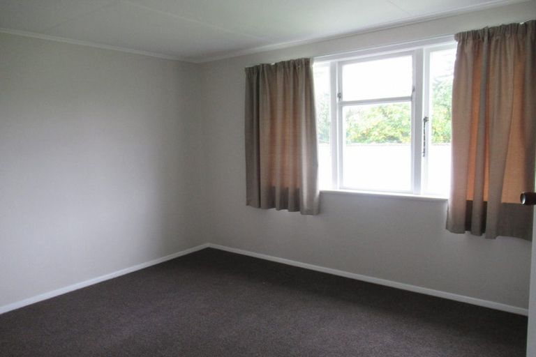 Photo of property in 8 Hinemoa Street, Levin, 5510