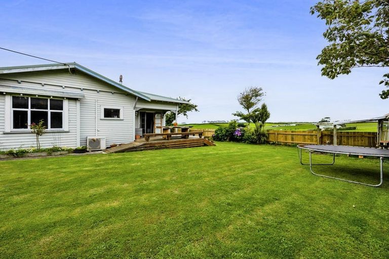 Photo of property in 570 South Road, Hawera, 4672