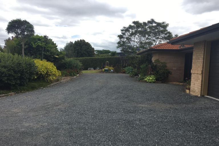 Photo of property in 8 Edkins Road, Kerikeri, 0230
