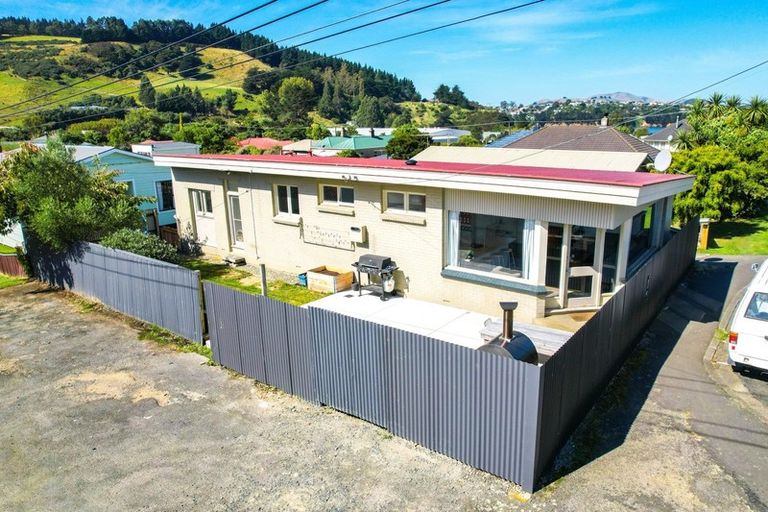 Photo of property in 10 Hall Road, Sawyers Bay, Port Chalmers, 9023