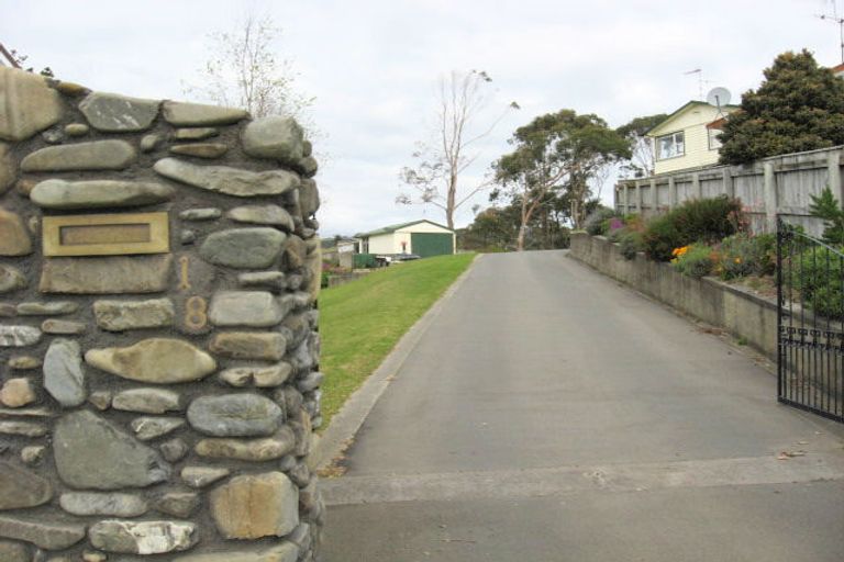 Photo of property in 18 Ratanui Road, Paraparaumu, 5032