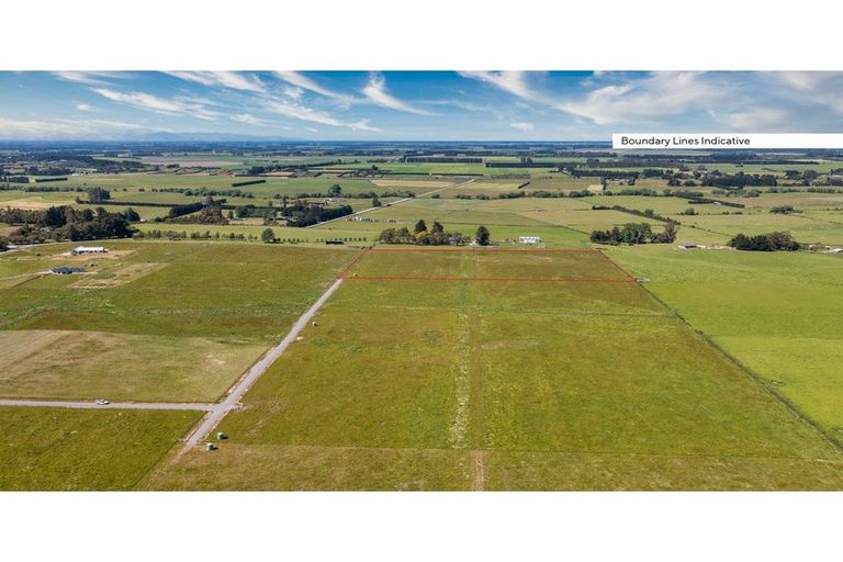 Photo of property in 37 Stoke School Road, Cust, 7471