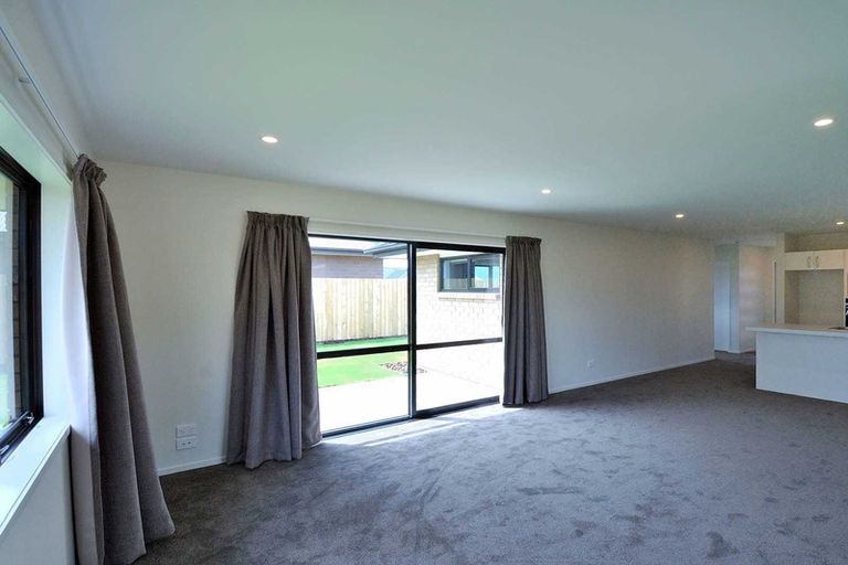 Photo of property in 32b Bradbury Avenue, Rolleston, 7614