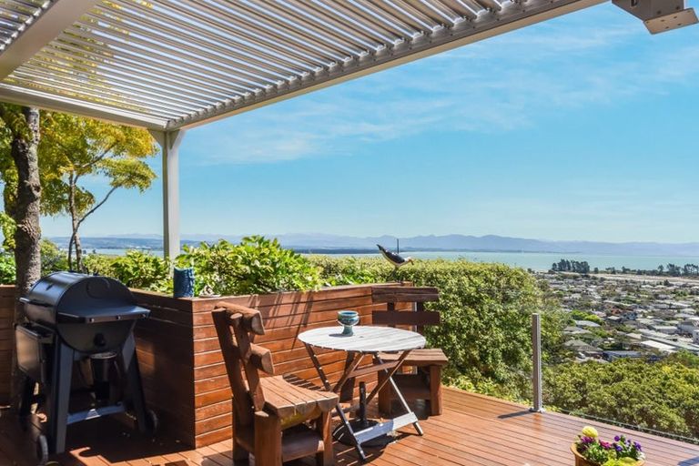 Photo of property in 4 Rangiora Terrace, Tahunanui, Nelson, 7011