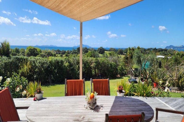 Photo of property in 6 Cullen Road, Waipu, 0582