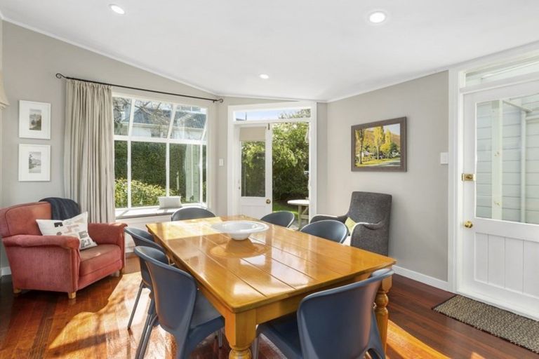 Photo of property in 14 Carnarvon Street, Belleknowes, Dunedin, 9011