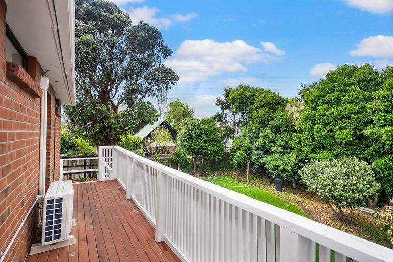 Photo of property in 7 Kelsey Crescent, Hillsborough, Auckland, 1042