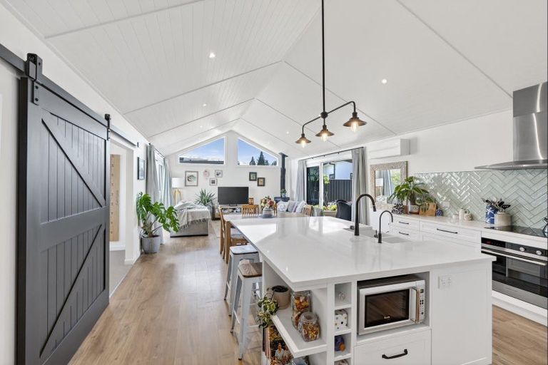 Photo of property in 9 Searle Drive, Cromwell, 9310