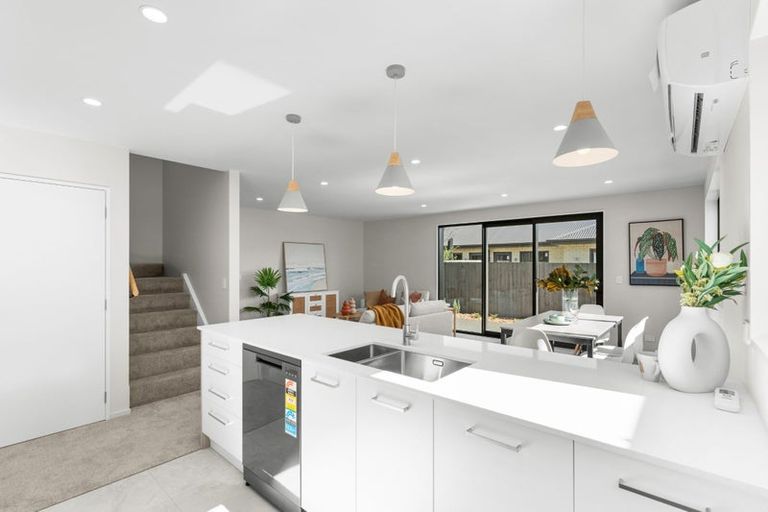 Photo of property in 2/15 Delph Street, Avonhead, Christchurch, 8042