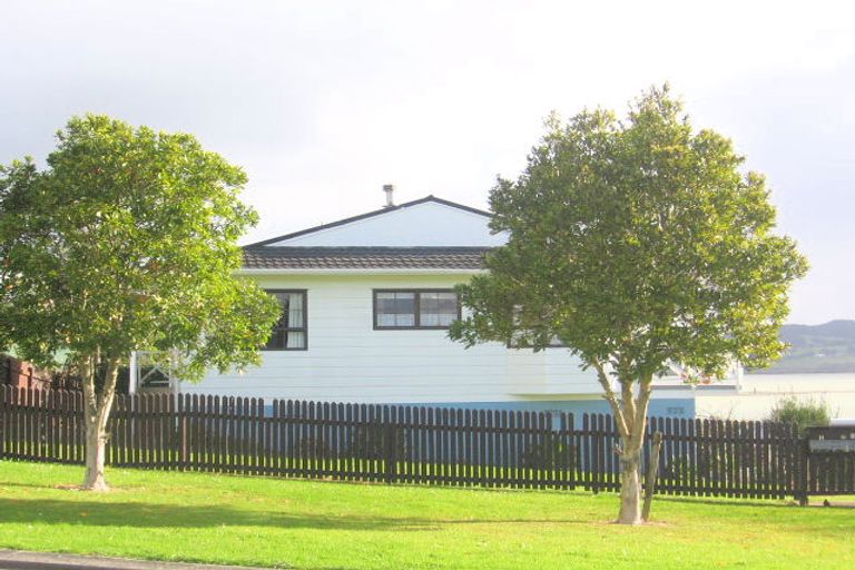 Photo of property in 12c Pah Road, Onerahi, Whangarei, 0110