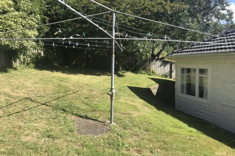 Photo of property in 2 Chester Road, Tawa, Wellington, 5028