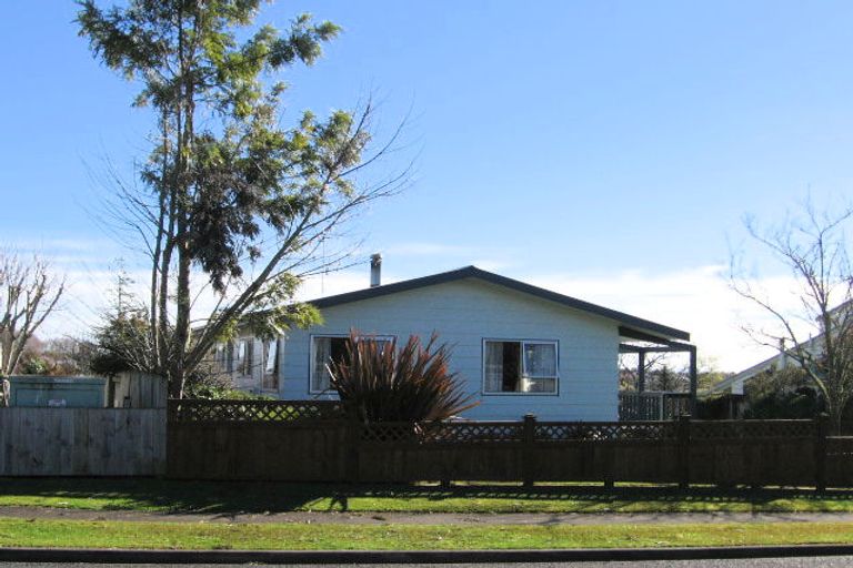 Photo of property in 20 Velma Crescent, Nawton, Hamilton, 3200