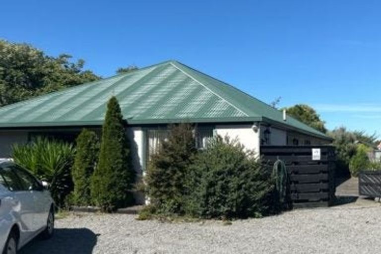 Photo of property in 79 Main South Road, Rolleston, 7614