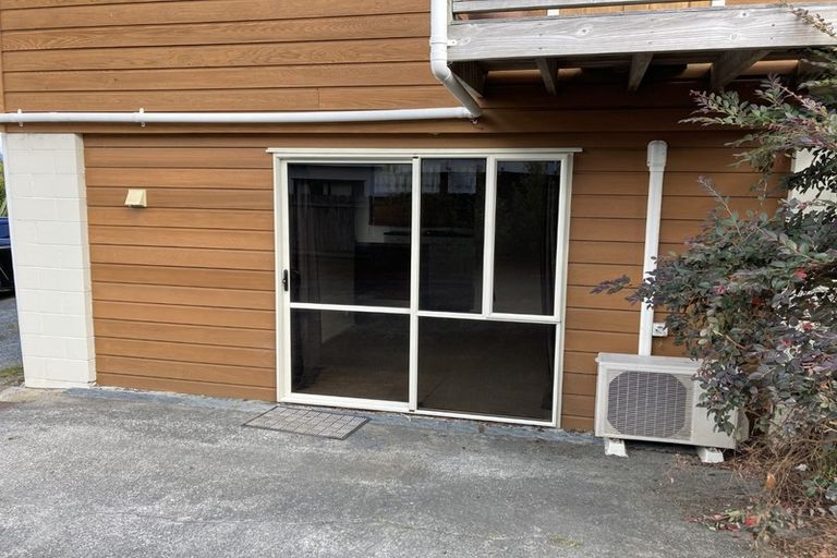 Photo of property in 1/48 Strid Road, Te Atatu South, Auckland, 0610