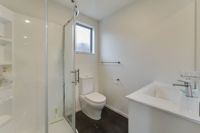 Photo of property in 24 Silver Street, Lower Shotover, Queenstown, 9304