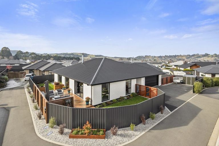 Photo of property in 6 Silverview Place, Mosgiel, 9024