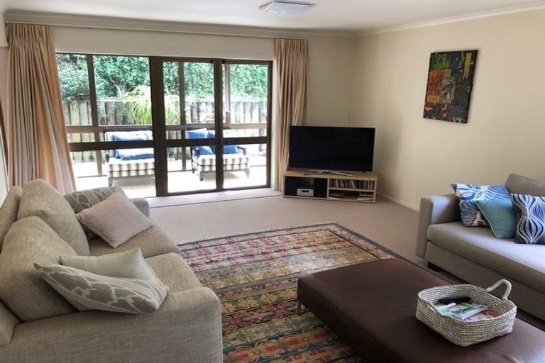 Photo of property in 4/1 Penzance Road, Mairangi Bay, Auckland, 0630