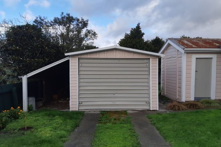 Photo of property in 6 Hayward Street, Featherston, 5710