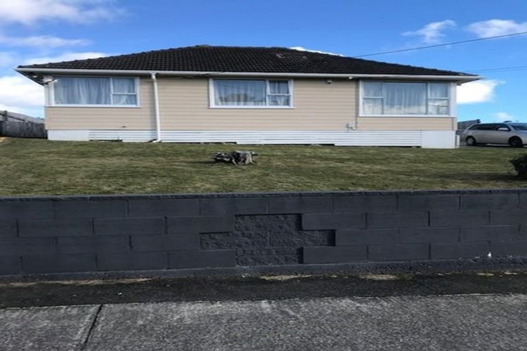 Photo of property in 80 Mckillop Street, Ranui, Porirua, 5024